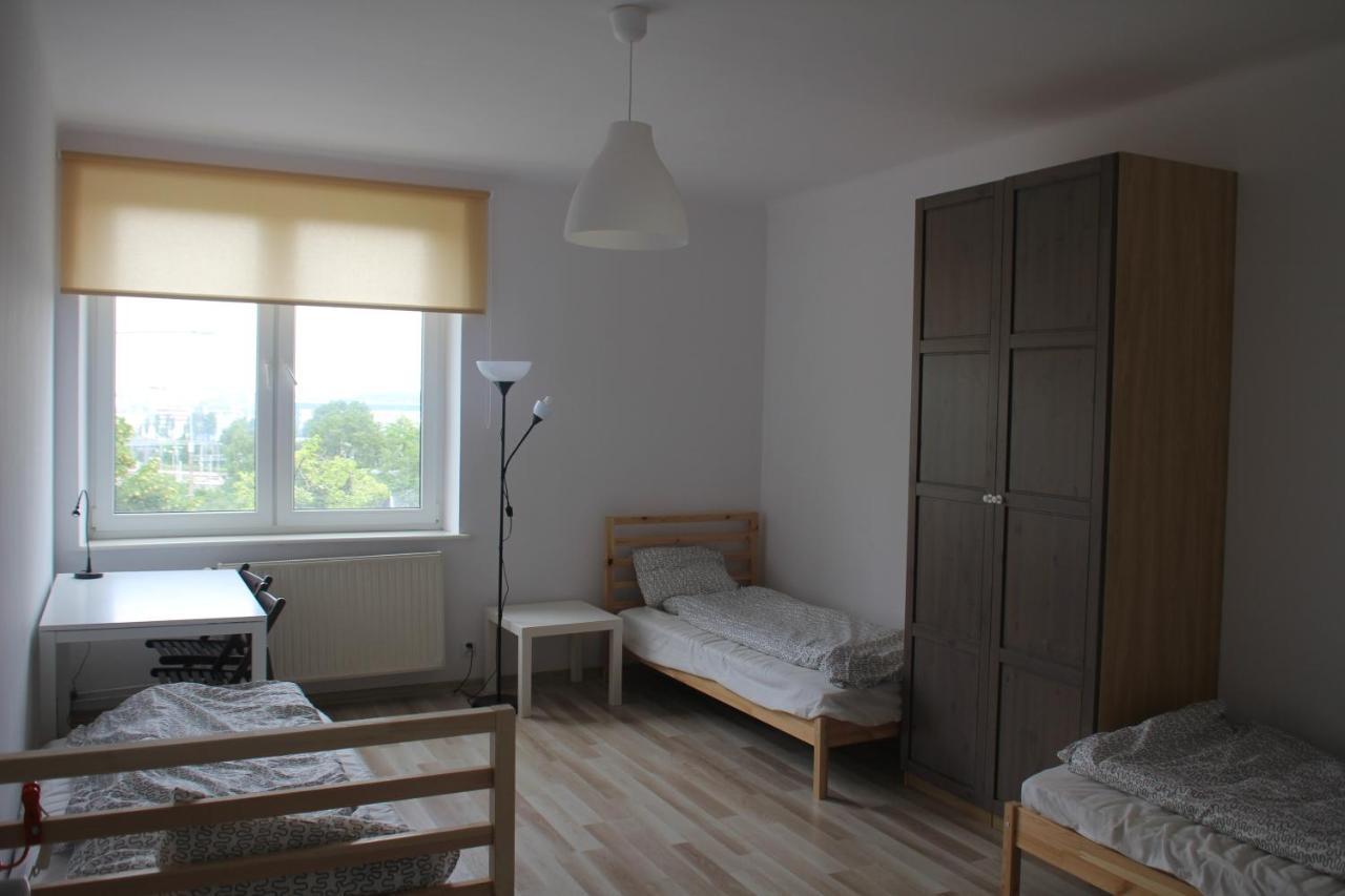 Апартаменты Trzyosobowy Pokoj W Mieszkaniu Czteropokojowym W Centrum Gdyni. Гдыня Экстерьер фото